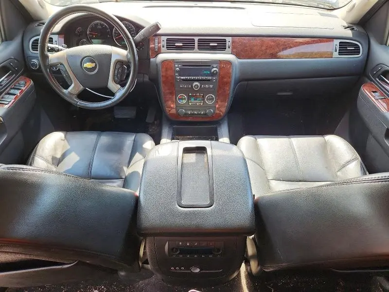 2013 CHEVROLET SUBURBAN K1500 LT  