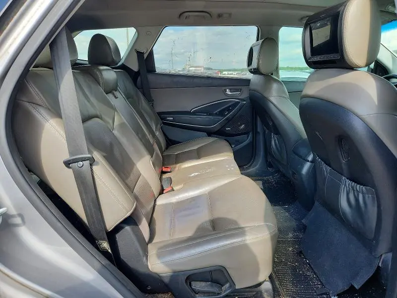 2017 HYUNDAI SANTA FE SE ULTIMATE  