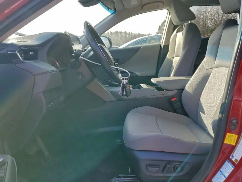 2021 TOYOTA VENZA LE  