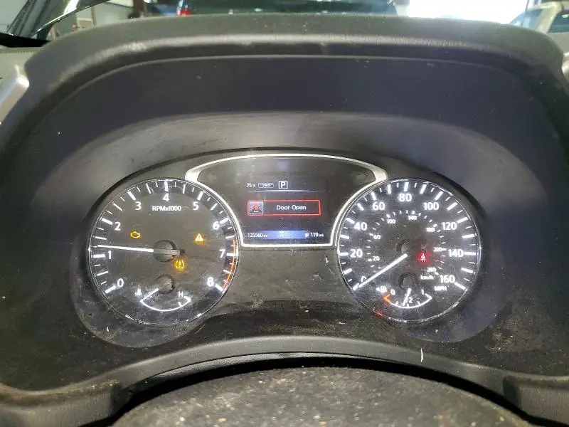 2018 NISSAN PATHFINDER S  