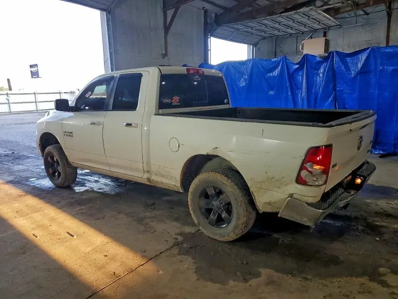 2015 RAM 1500 SLT  