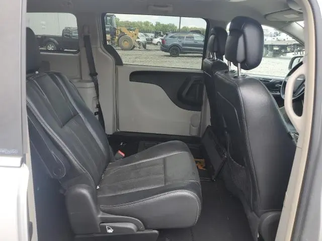 2012 CHRYSLER TOWN & COUNTRY TOURING  