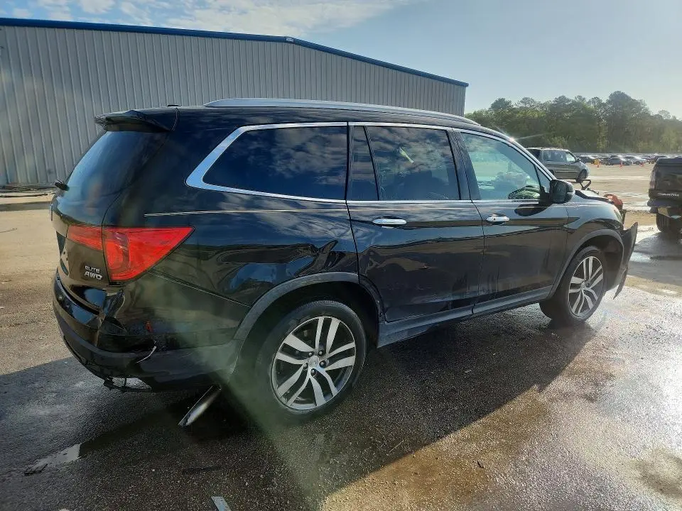 2016 HONDA PILOT ELITE  