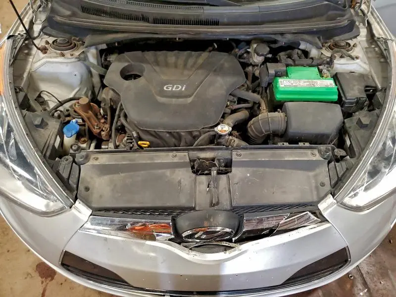 2013 HYUNDAI VELOSTER BASE  