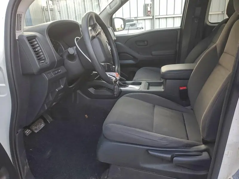 2024 NISSAN FRONTIER S  