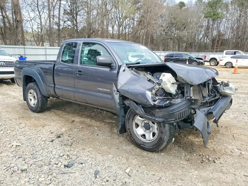 2011 TOYOTA TACOMA BASE  