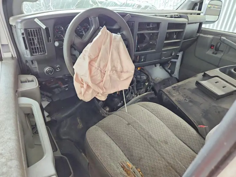 2016 GMC SAVANA G2500  