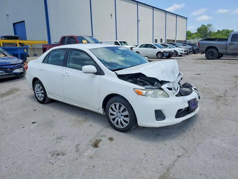 2012 TOYOTA COROLLA LE  