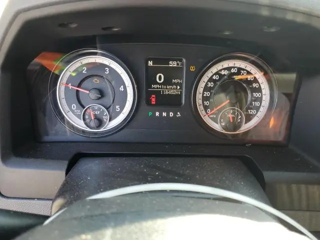 2015 RAM 1500 SLT  