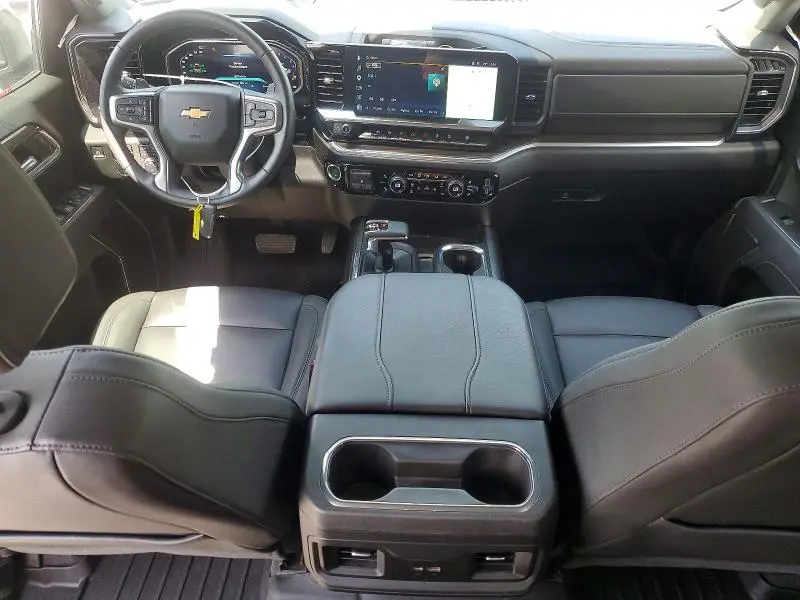 2026 CHEVROLET SILVERADO K1500 LT  