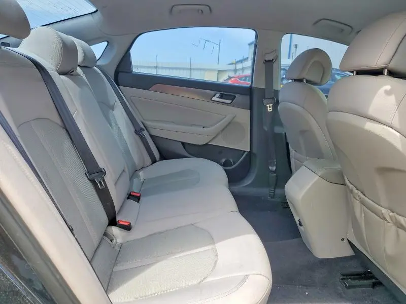 2016 HYUNDAI SONATA SPORT  