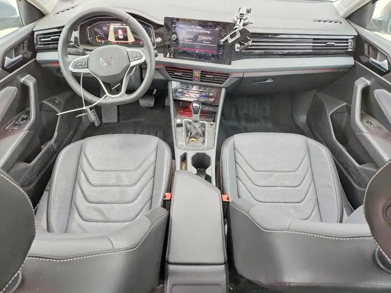 2025 VOLKSWAGEN JETTA SEL  