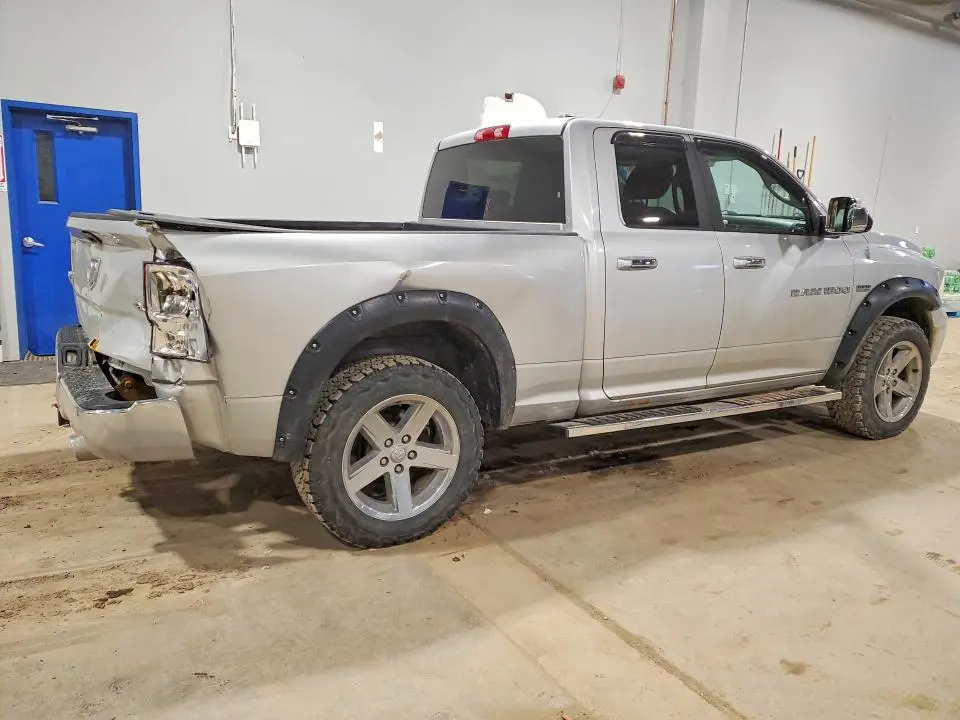 2012 DODGE RAM 1500 SLT  