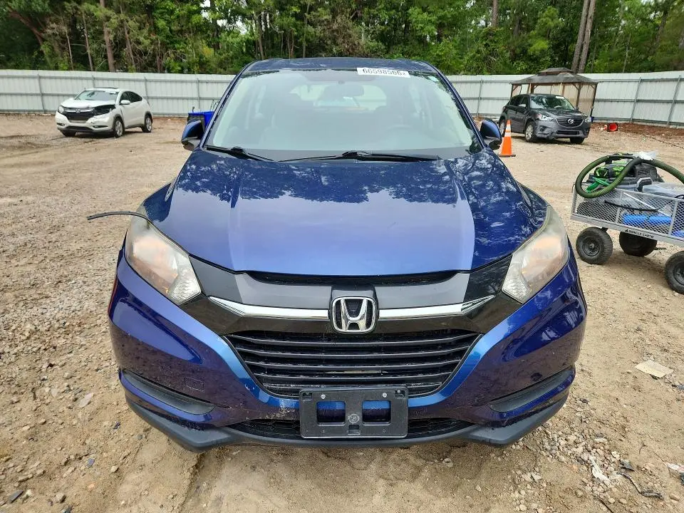 2017 HONDA HR-V LX  