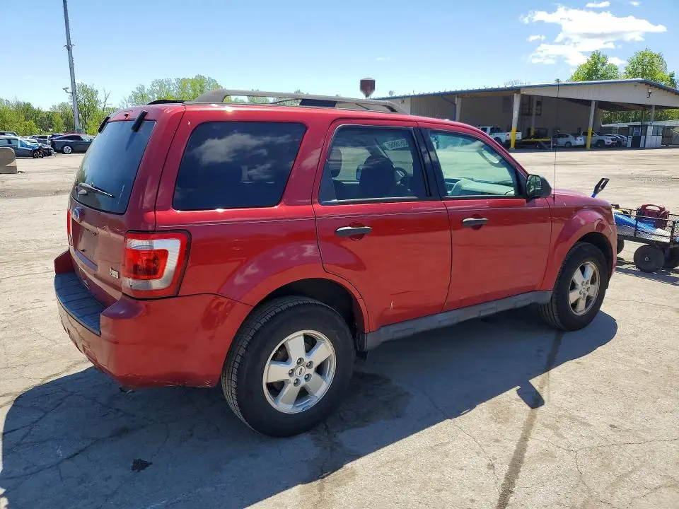 2012 FORD ESCAPE XLT  