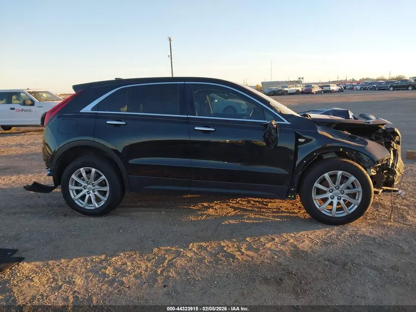 2019 CADILLAC XT4 LUXURY