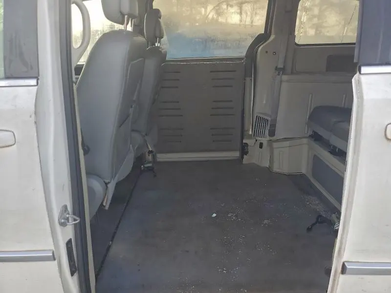 2010 DODGE GRAND CARAVAN SXT  