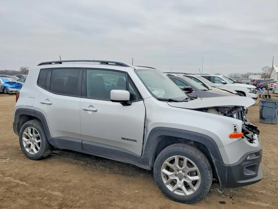 2017 JEEP RENEGADE LATITUDE  
