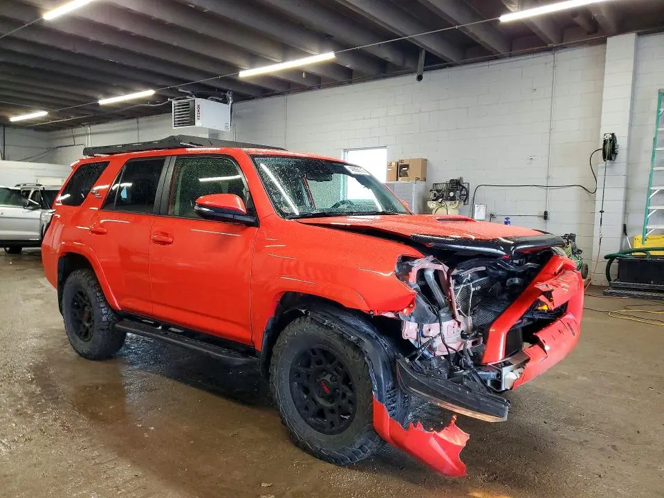 2024 TOYOTA 4RUNNER TRD OFF-ROAD PREMIUM  