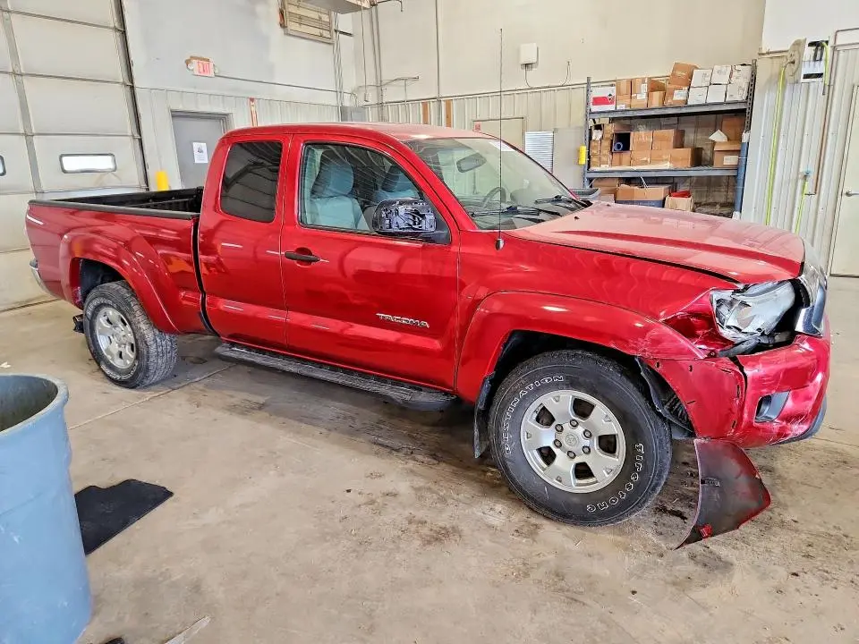 2012 TOYOTA TACOMA V6  