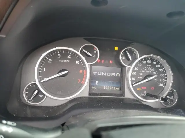 2014 TOYOTA TUNDRA CREWMAX SR5  
