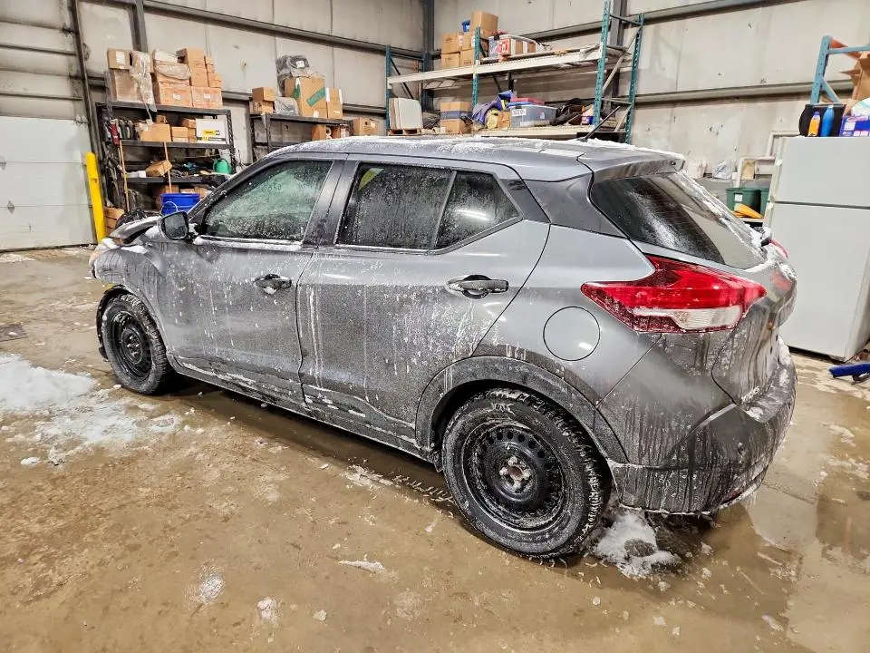 2020 NISSAN KICKS S  