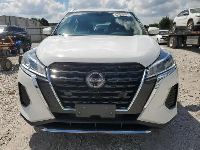 2024 NISSAN KICKS SV