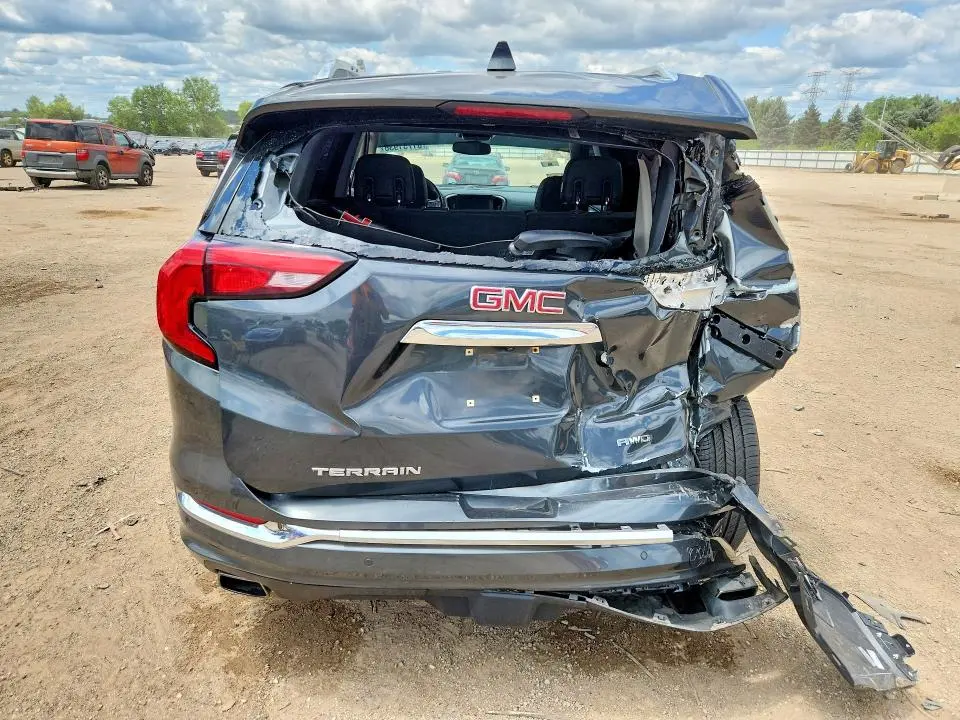 2019 GMC TERRAIN DENALI  