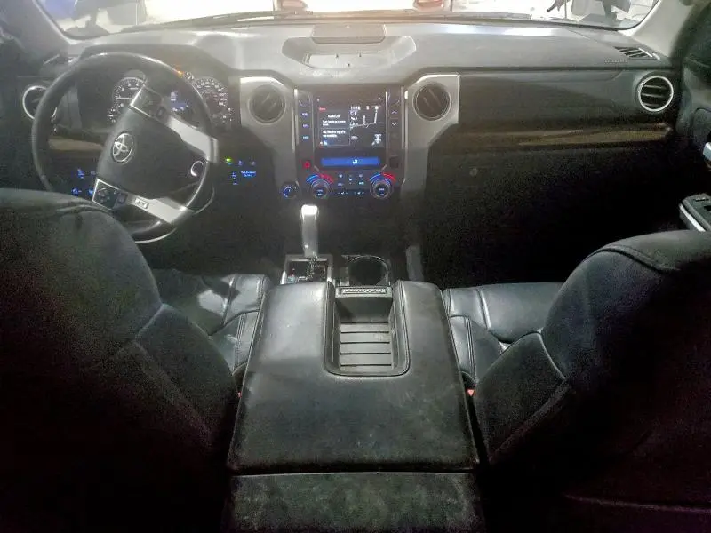 2016 TOYOTA TUNDRA CREWMAX LIMITED  