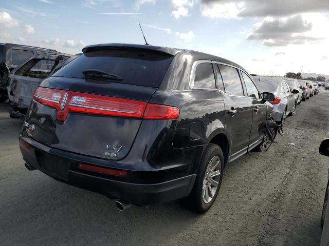 2017 LINCOLN MKT 