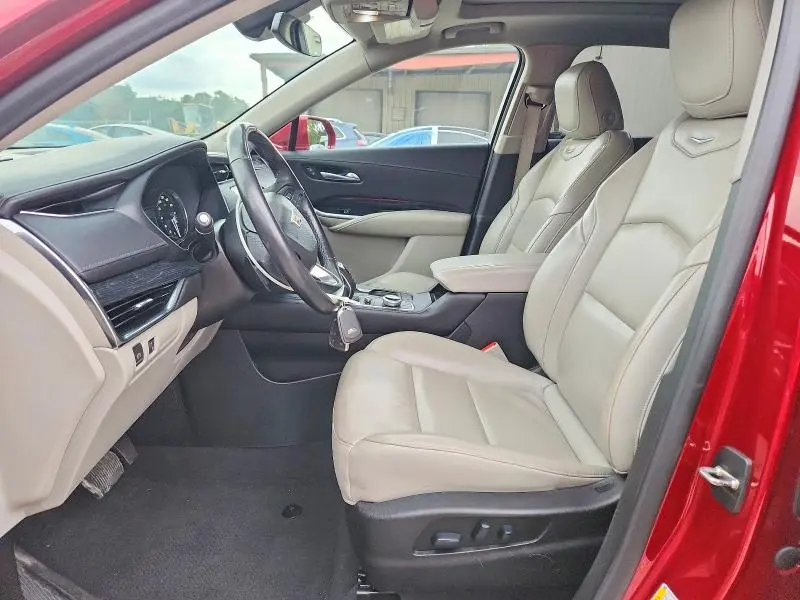 2019 CADILLAC XT4 PREMIUM LUXURY  