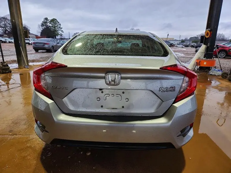 2018 HONDA CIVIC EX  