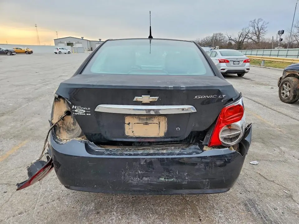 2013 CHEVROLET SONIC LT  