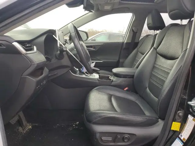 2019 TOYOTA RAV4 LIMITED  