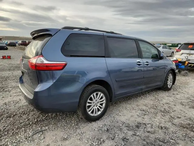 2015 TOYOTA SIENNA XLE  