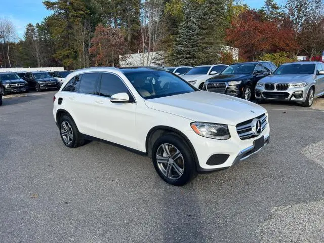 2017 MERCEDES-BENZ GLC 300  