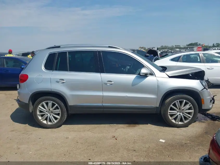 2012 VOLKSWAGEN TIGUAN SE