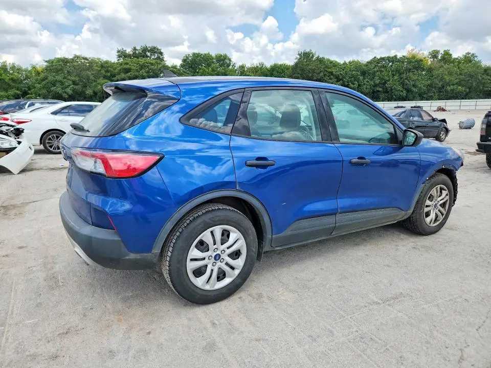 2022 FORD ESCAPE S  