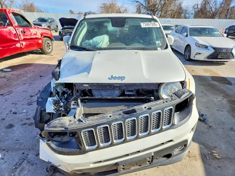 2019 JEEP RENEGADE LATITUDE  