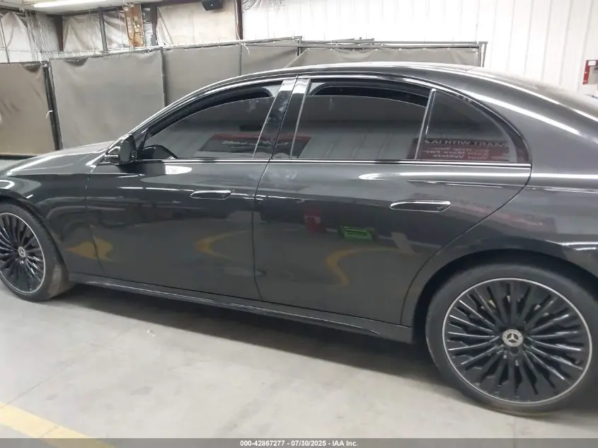 2025 MERCEDES-BENZ E 350  