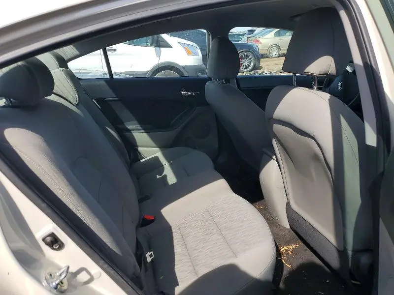 2015 KIA FORTE LX  