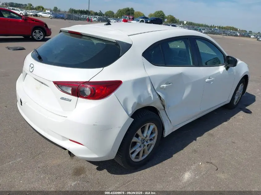 2017 MAZDA MAZDA3 SPORT