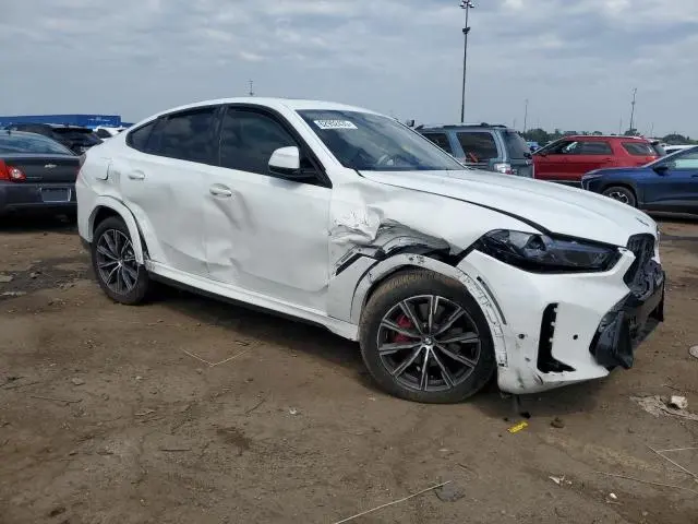 2025 BMW X6 XDRIVE40I