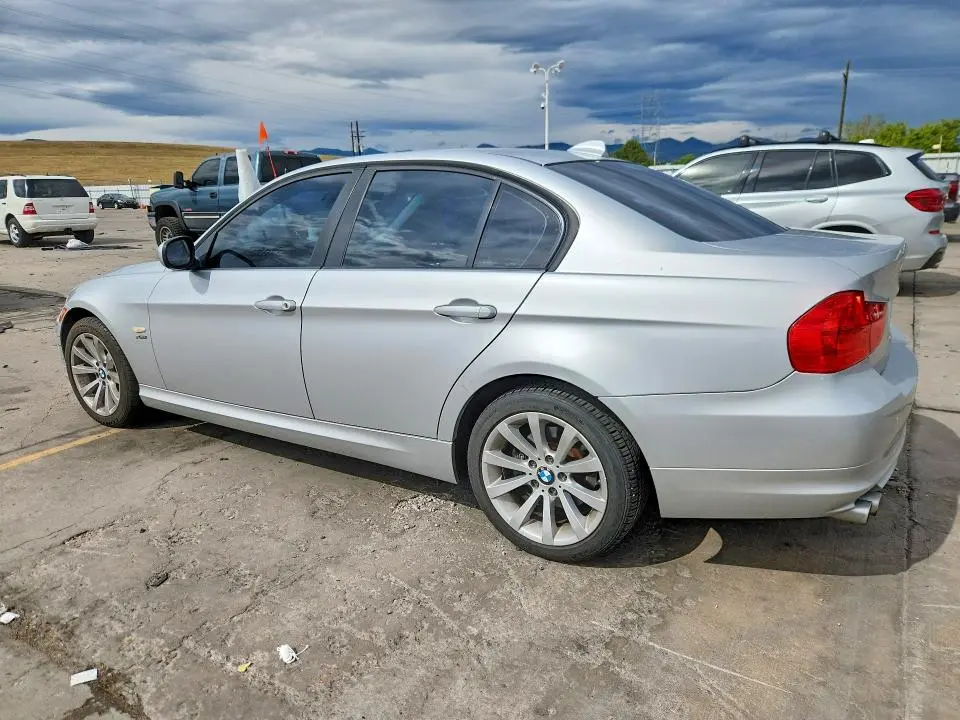 2011 BMW 328 XI  