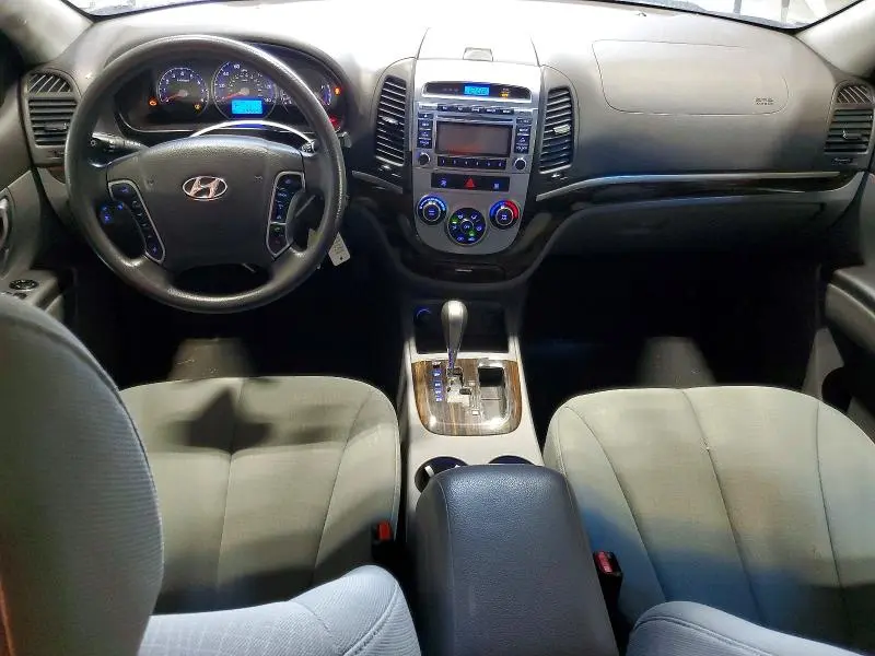 2011 HYUNDAI SANTA FE GLS  
