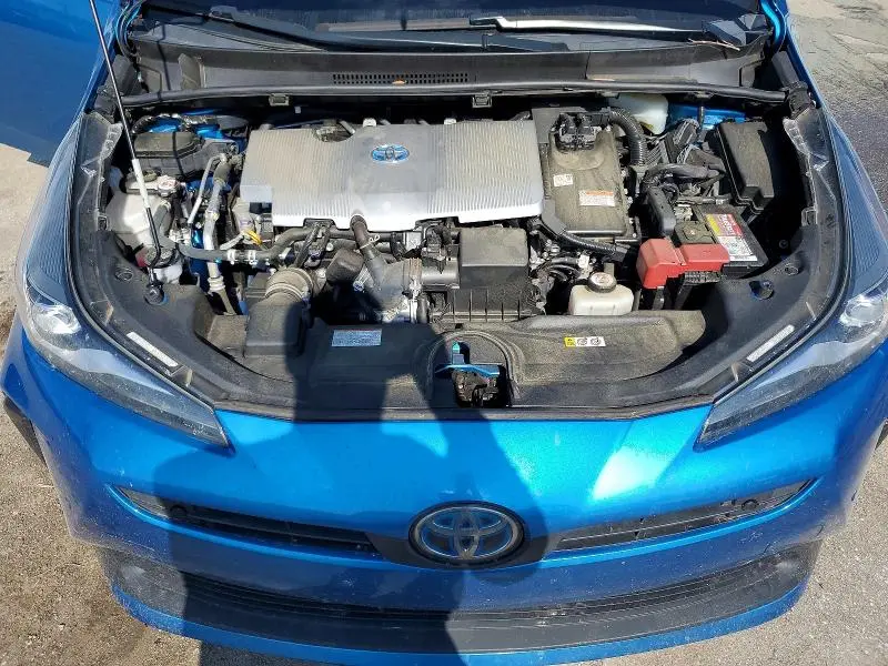 2021 TOYOTA PRIUS LIMITED  