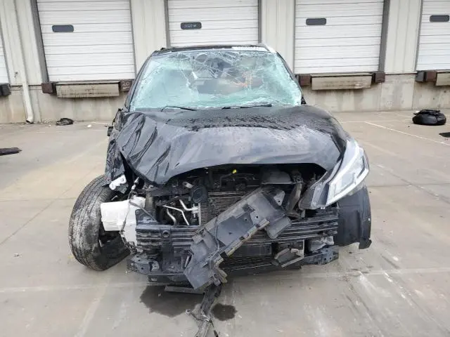 2022 NISSAN KICKS SV