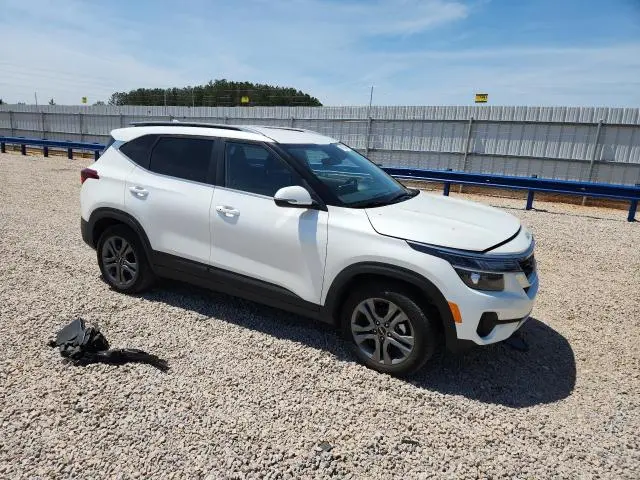2023 KIA SELTOS S  