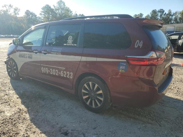 2020 TOYOTA SIENNA XLE