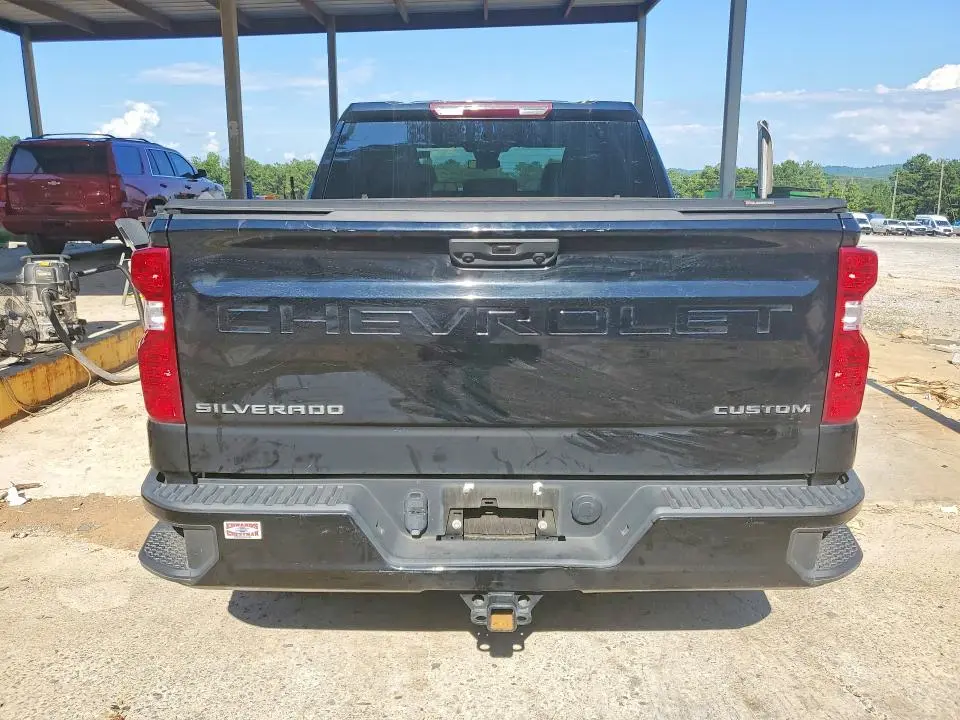 2023 CHEVROLET SILVERADO C1500 CUSTOM  